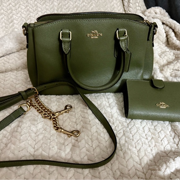 Coach Handbags - Coach Mini Sage Carryall in military green crossgrain leather with wallet